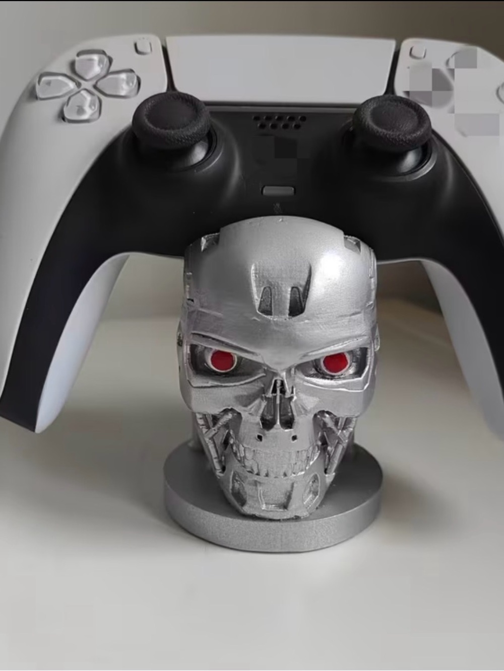 The Terminator Movie Controller Holder NEW Games Xbox PlayStation Toys Decor PC